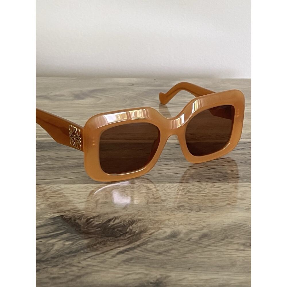 Loewe Lw400351 44E Anagram Square orange pastel Clear square Frame Sunglasses